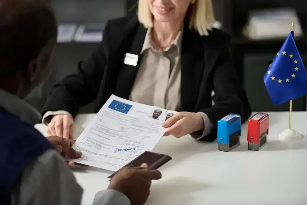benefits of visa outsourcing